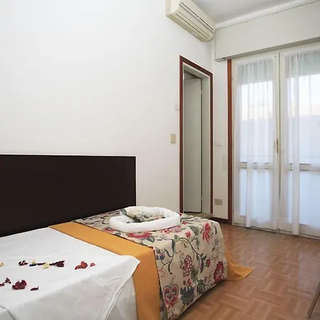 Ξενοδοχείο Aspe 3*