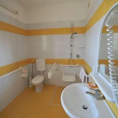 Aspe ホテル ビビオーネ