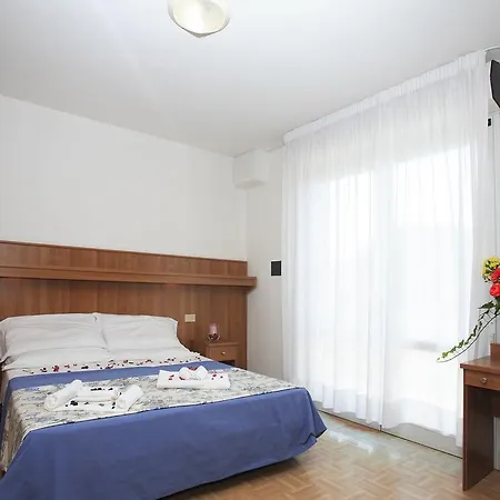 Ξενοδοχείο Aspe 3*